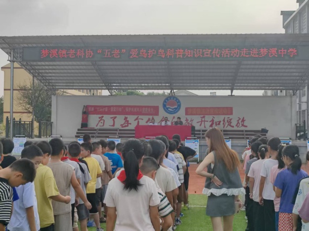 C:\Users\Administrator\Documents\xwechat_files\wxid_mowelq8vv9rc22_940d\temp\RWTemp\2025-09\1ea01a7323d7b84b79f7613a306bca7c.jpg